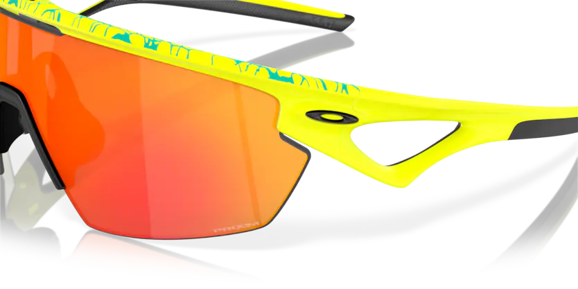 Oakley Sphaera Sunglasses 0OO9403-940314