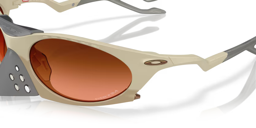 Oakley Plantaris Sunglasses 0OO9437 -943702