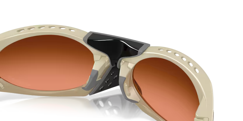 Oakley Plantaris Sunglasses 0OO9437 -943702
