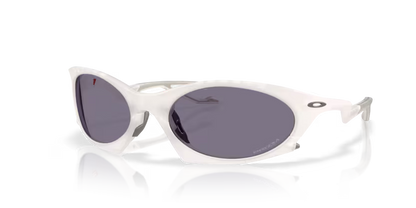 Oakley Plantaris Sunglasses 0OO9437 -943706