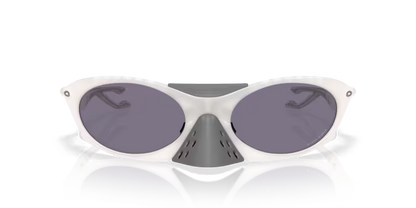 Oakley Plantaris Sunglasses 0OO9437 -943706