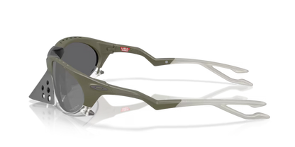 Oakley Plantaris Sunglasses 0OO9437 -943707