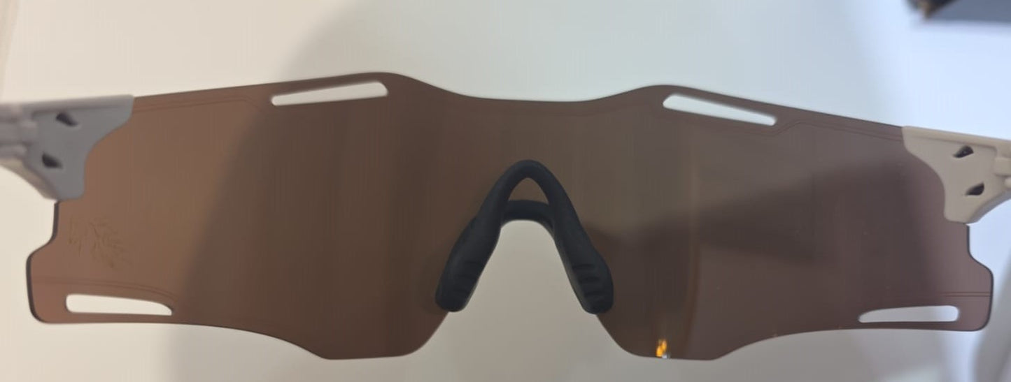 Oakley Cybr Zero 0OO 9512D-951209 2026年馬年特別版
